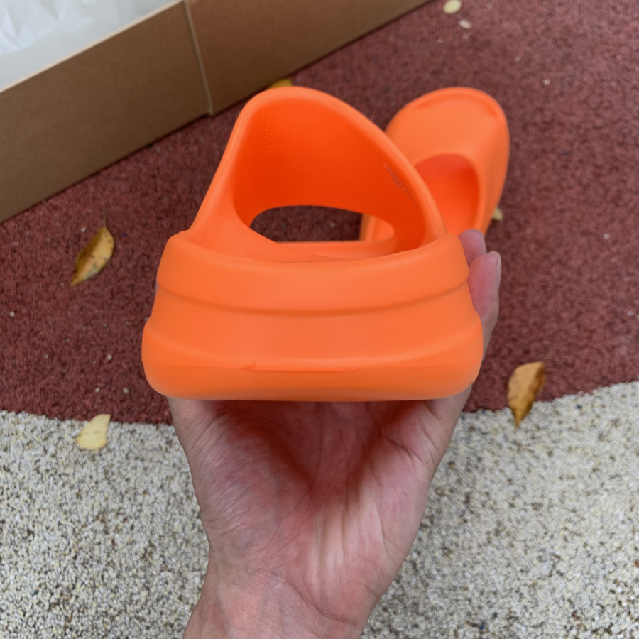Yeezy Slide Orange GZ0953