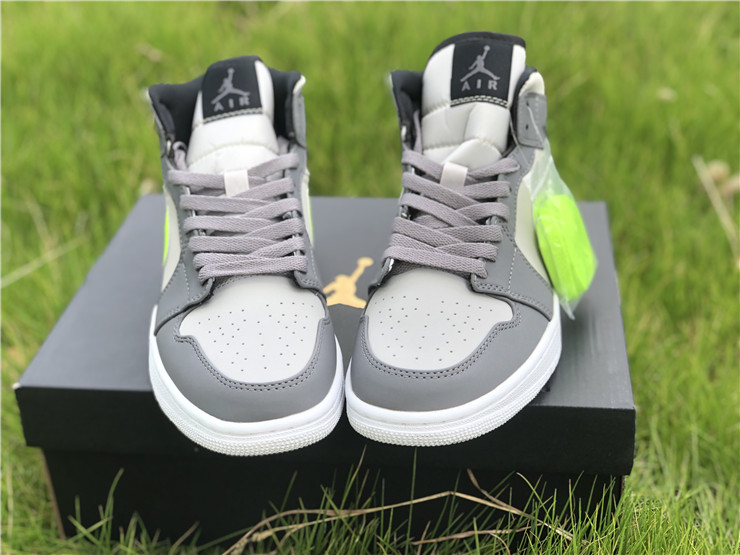 Air Jordan 1 Mid Grey Yellow
