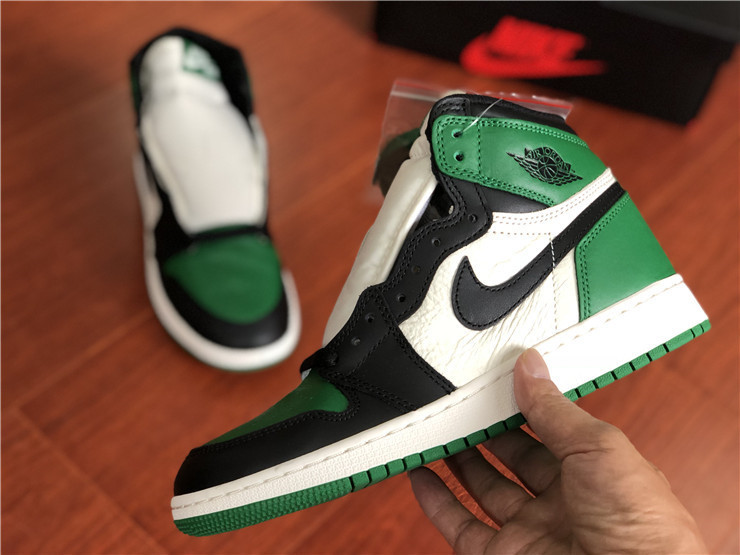 Air Jordan 1 “Green Toe” GS