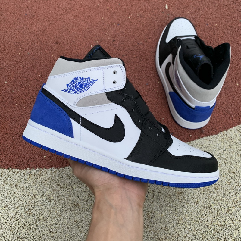 Jordan 1 Mid Shoes069