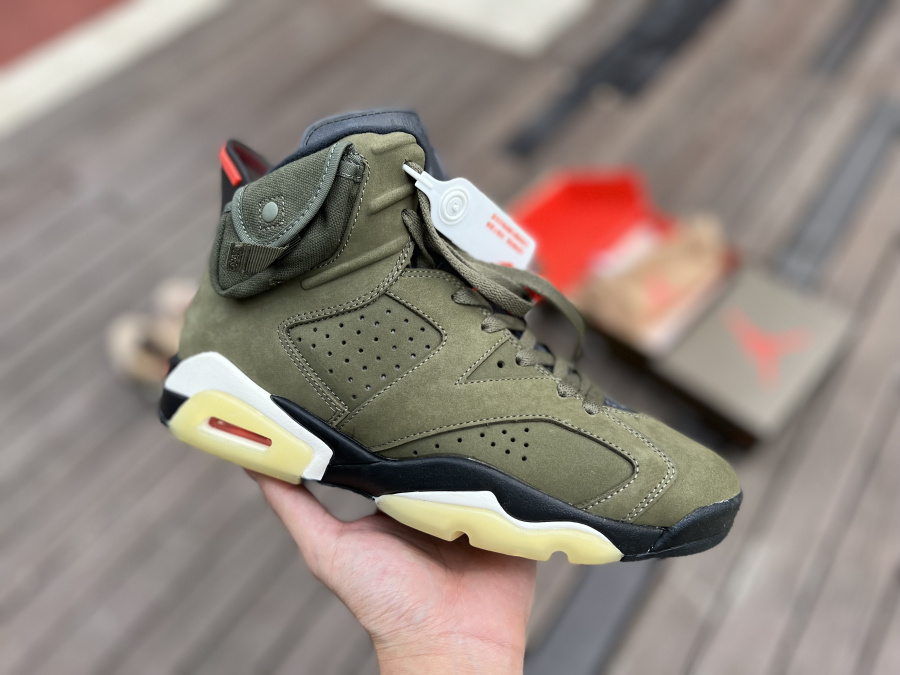 Travis Scott x Air Jordan 6