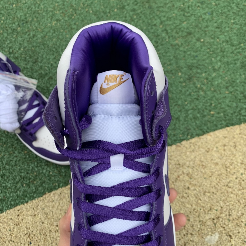 Nike Dunk High SP Varsity Purple