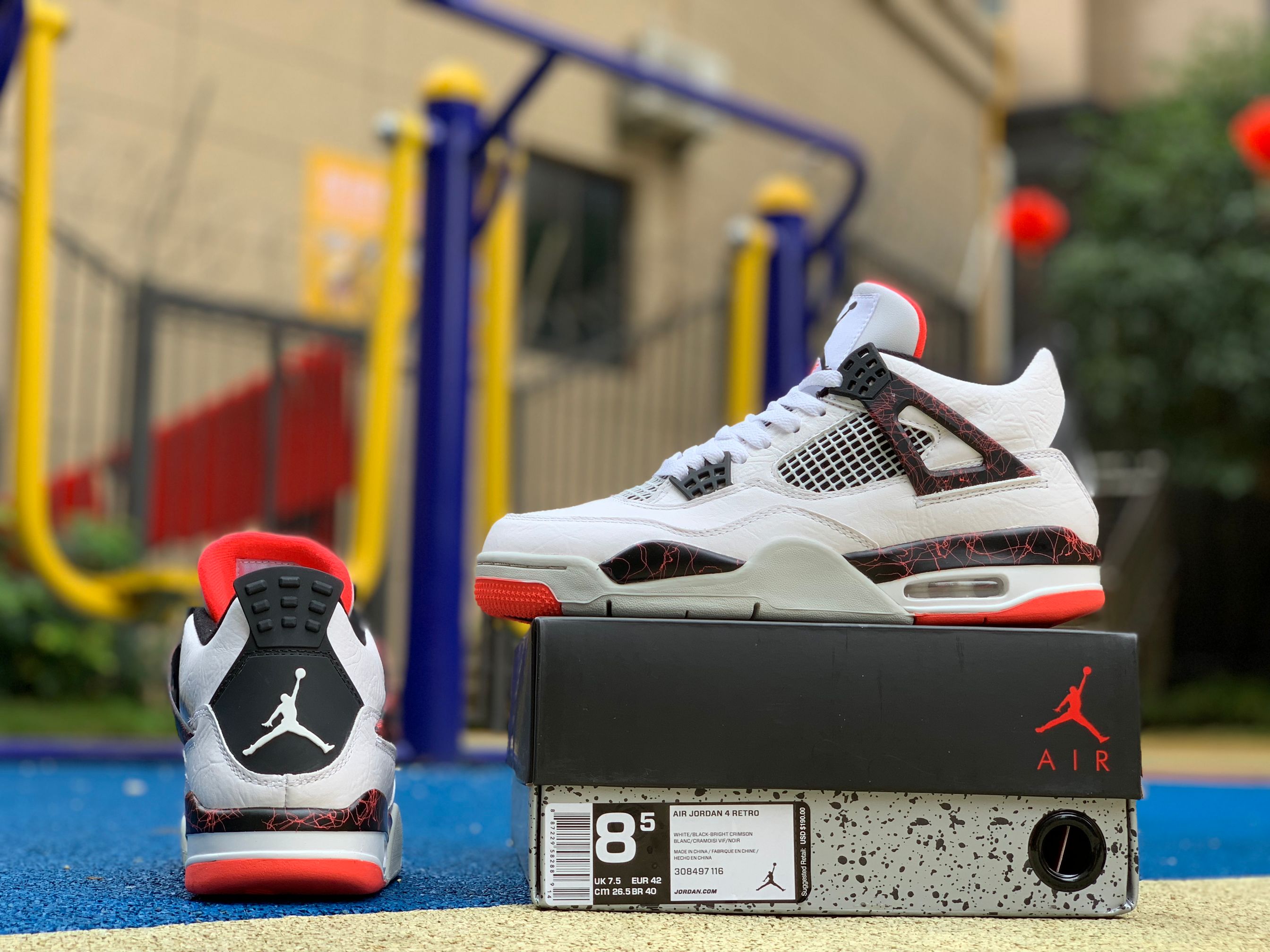 Air Jordan 4 “Pale Citron”