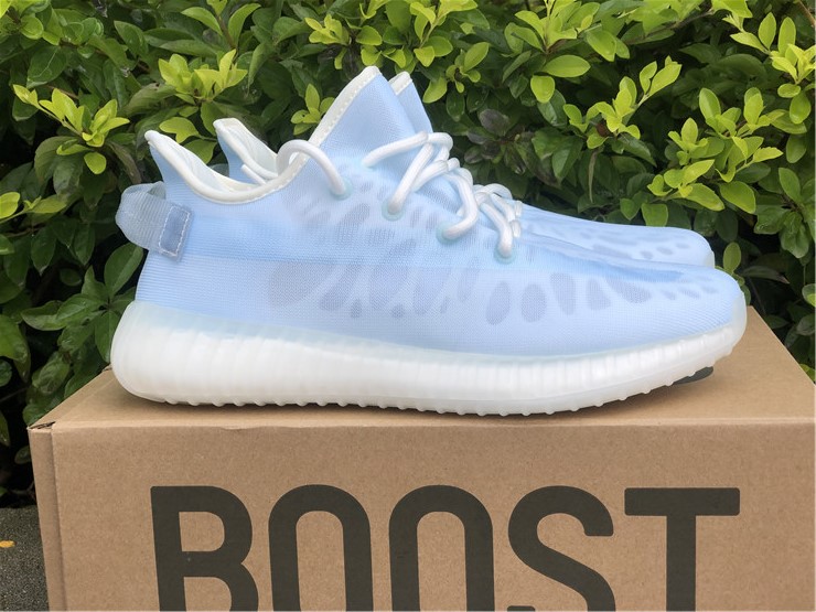 Yeezy Boost 350 Boost V3 Blue