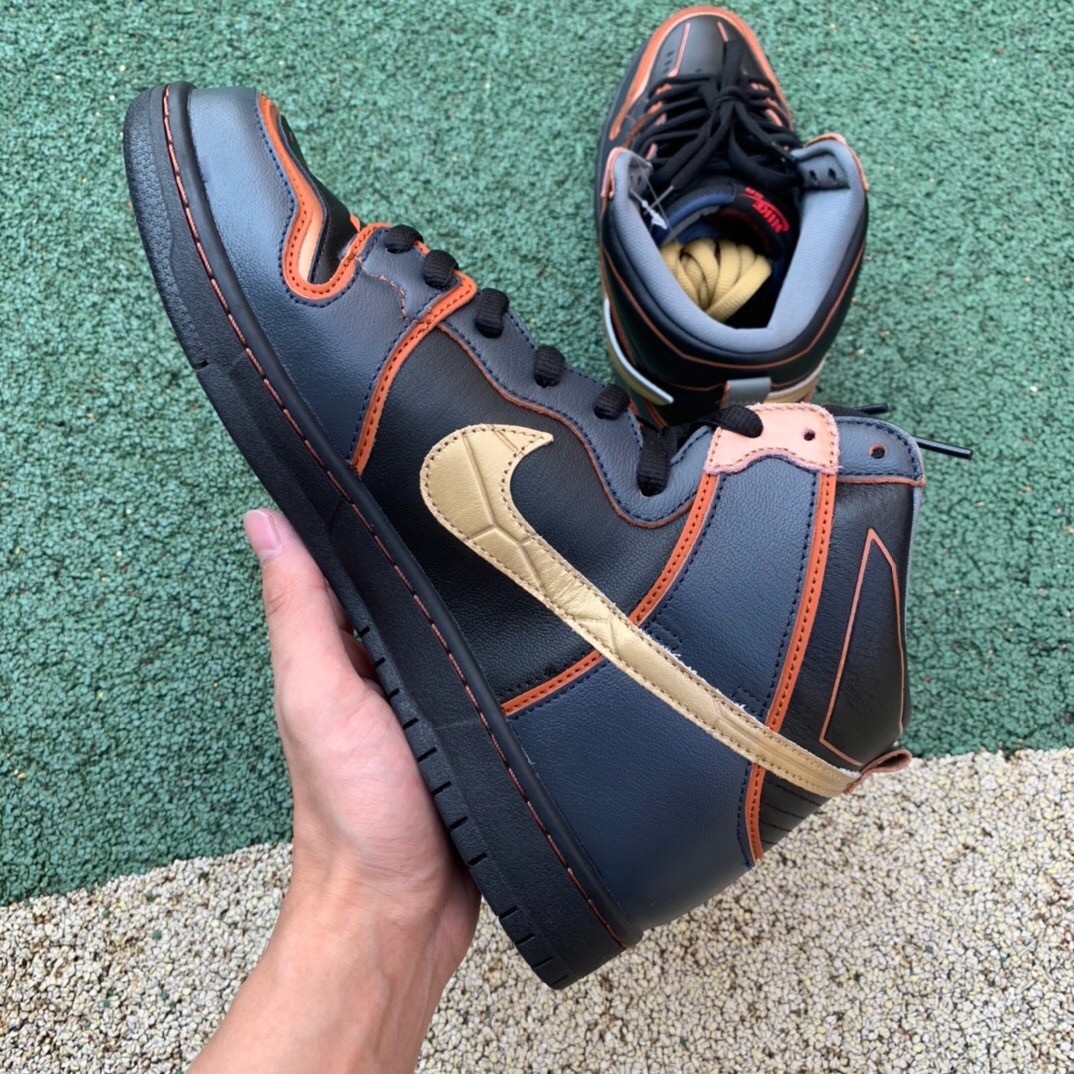 Nike SB Dunk High Gundum Black