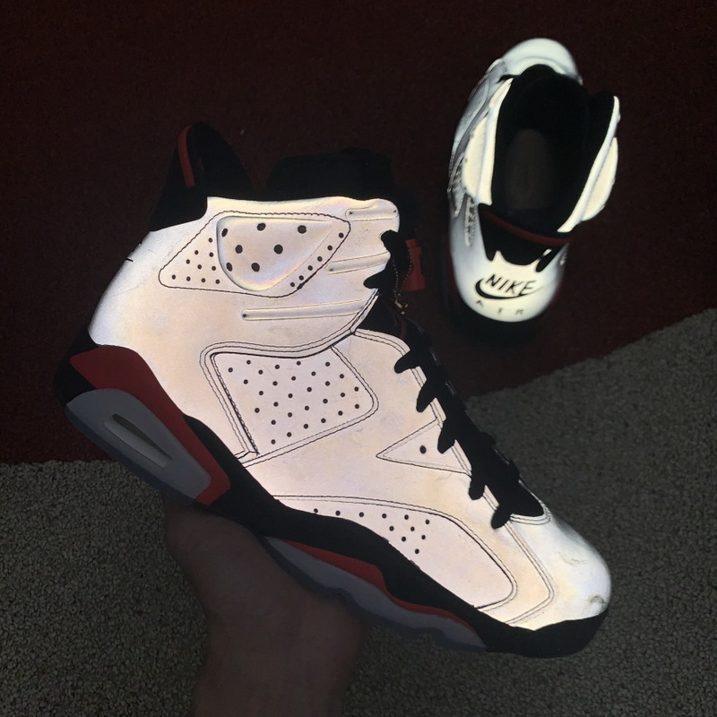 Air Jordan 6 “Reflective Bugs Bunny”