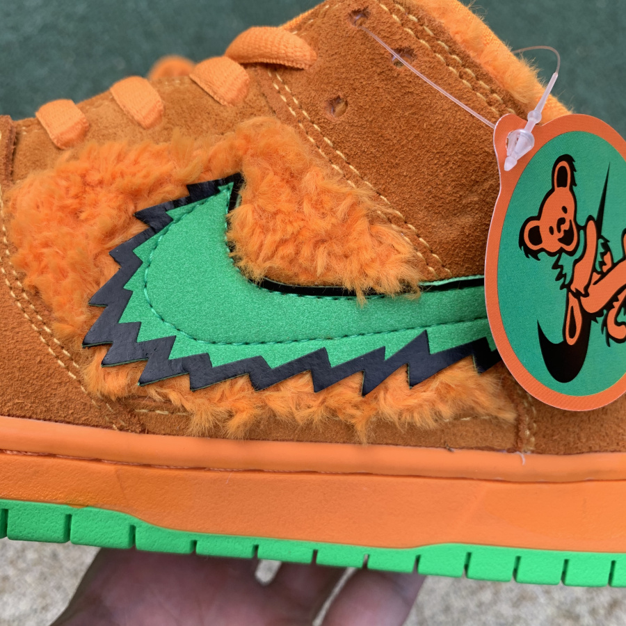 Grateful Dead x Nike SB Dunk Low “Orange Bear” GS