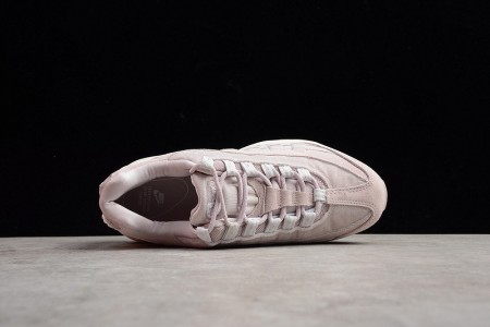 NIKE womens AIR MAX 95 DELUXE