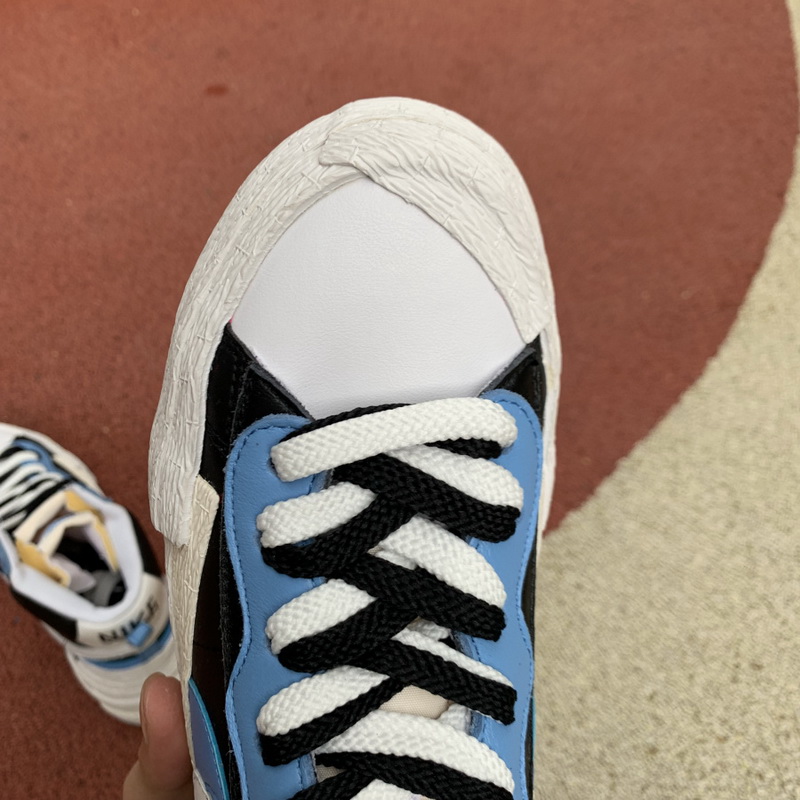 Nike Blazer Mid sacai White Black Legend Blue