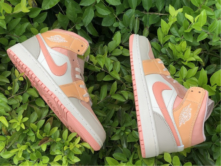 Air Jordan 1 Mid Pink Orange
