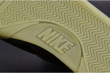 NIKE AIR YEEZY 2 SOLAR RED black mens