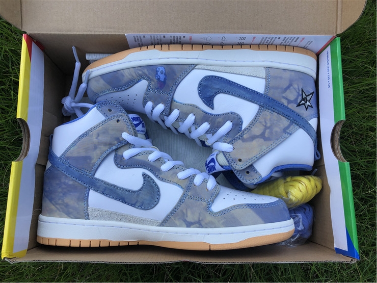 Nike SB Dunk High Carpet Company