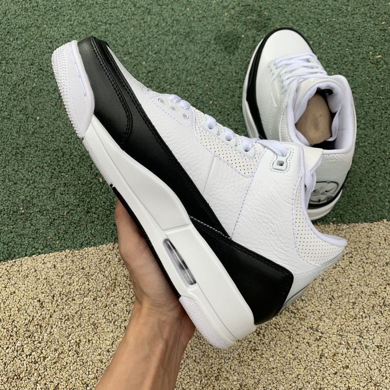 Fragment x Air Jordan 3