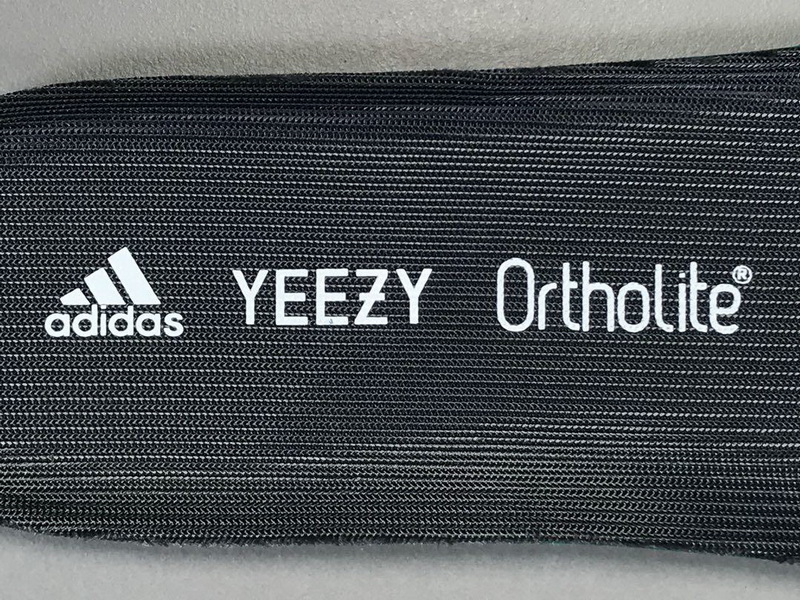 Yeezy Boost 700 V2 “Vanta”