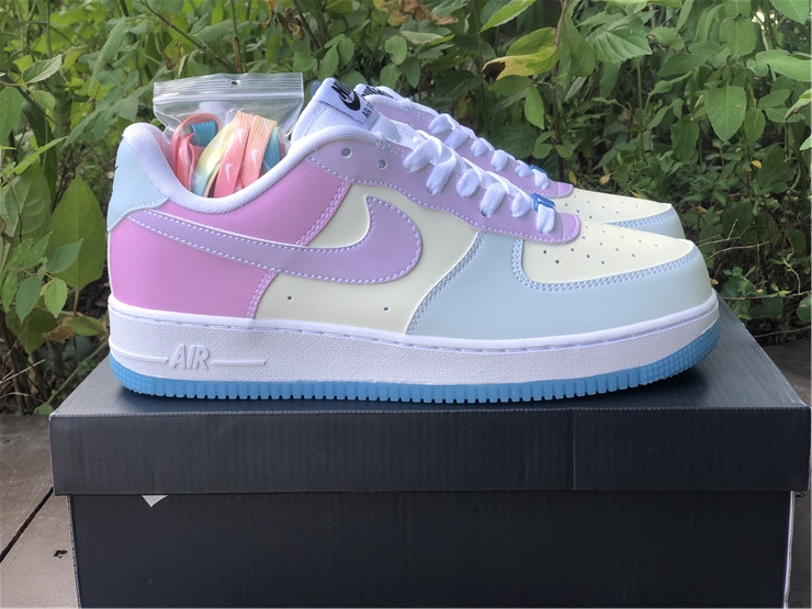 NIKE Air Force 1'07 LX UV