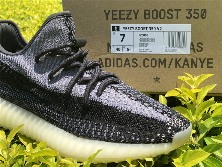 Yeezy Boost 350 Boost V2 Oreo