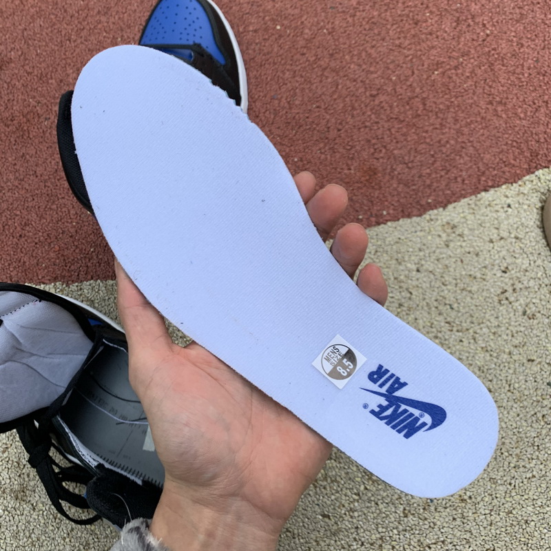 Air Jordan 1 “Royal” 2017