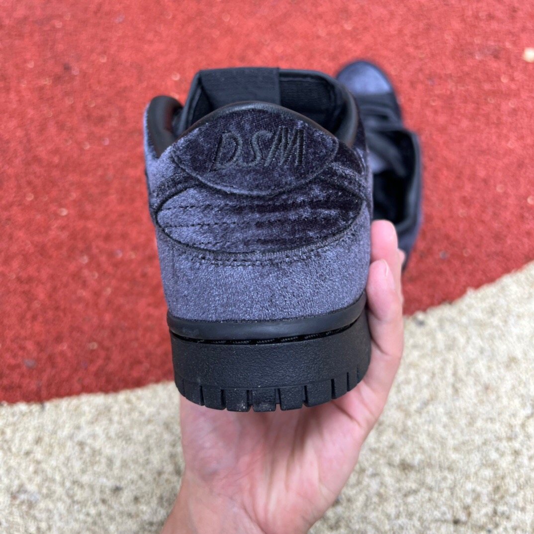 Nike SB Dunk Low Black Suede