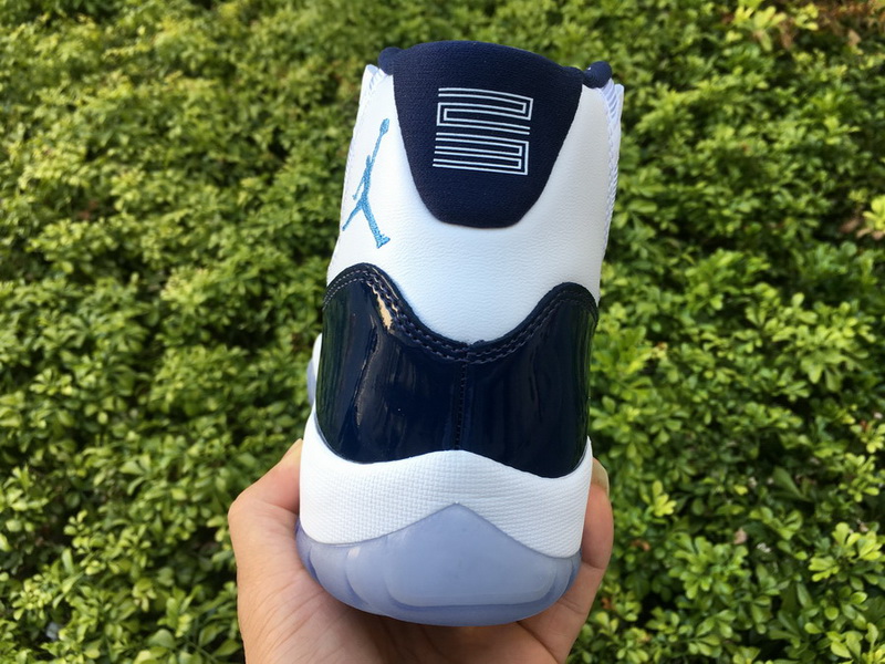 Air Jordan 11 “Midnight Navy”