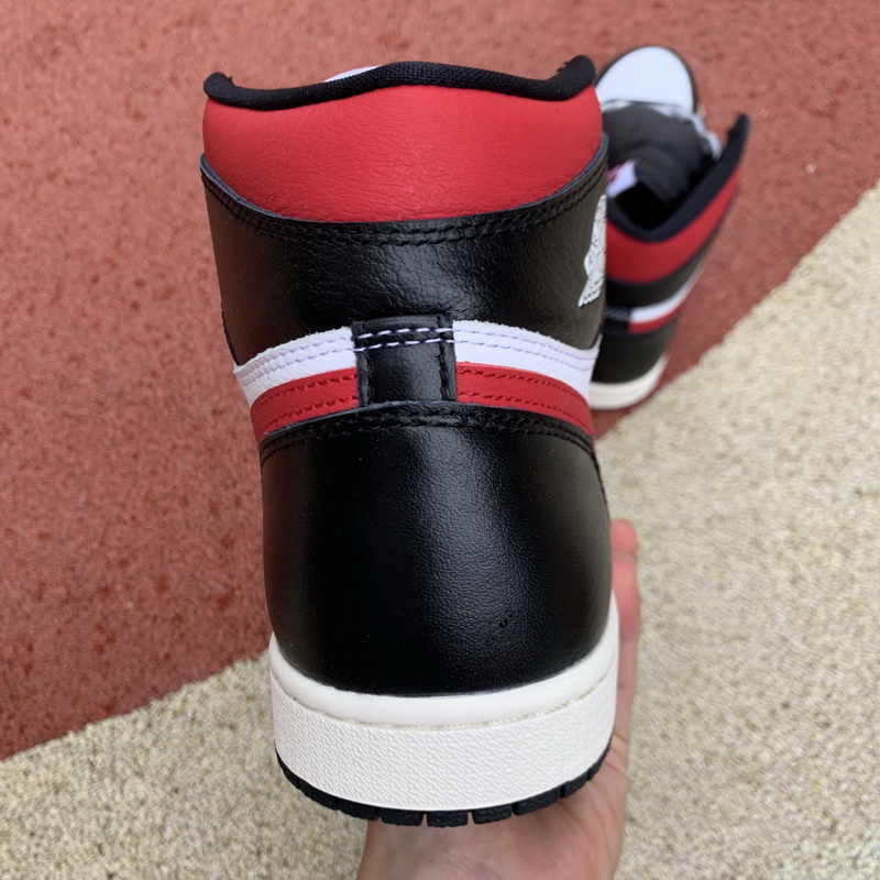 Air Jordan 1 Retro High OG “Gym Red”