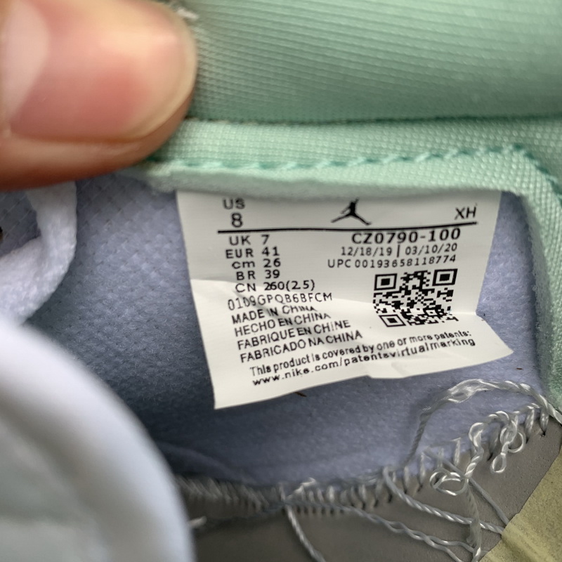 Air Jordan 1 Low shoes