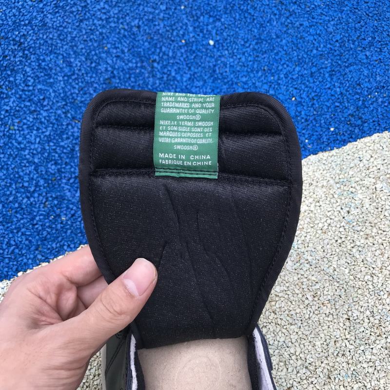 Air Jordan 1 High OG “Pine Green”