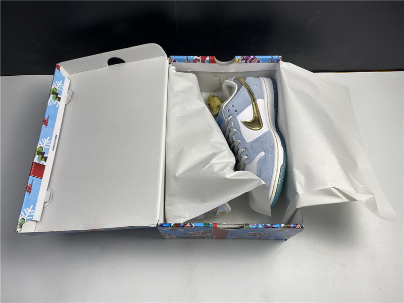 Sean Cliver x Nike SB Dunk Low