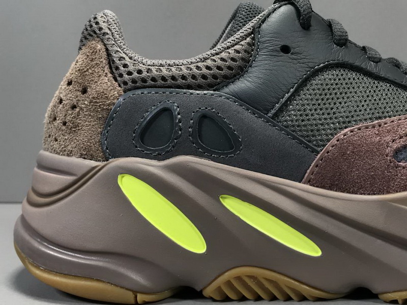 Yeezy Boost 700 “Mauve”