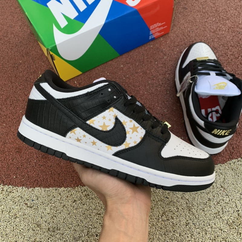Supreme x Nike SB Dunk Low “Black Stars”