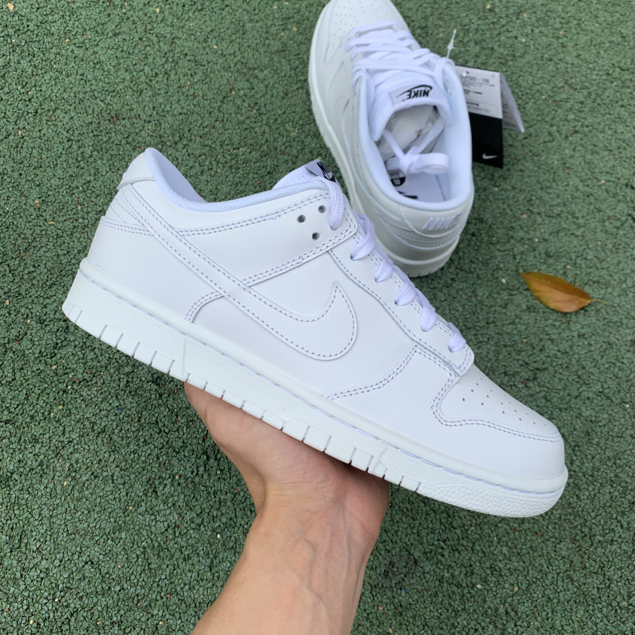 Nike SB Dunk Low Triple White