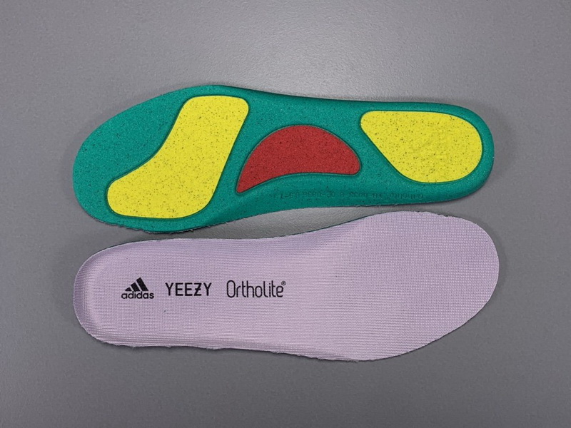 Yeezy 500 “Soft Vision”