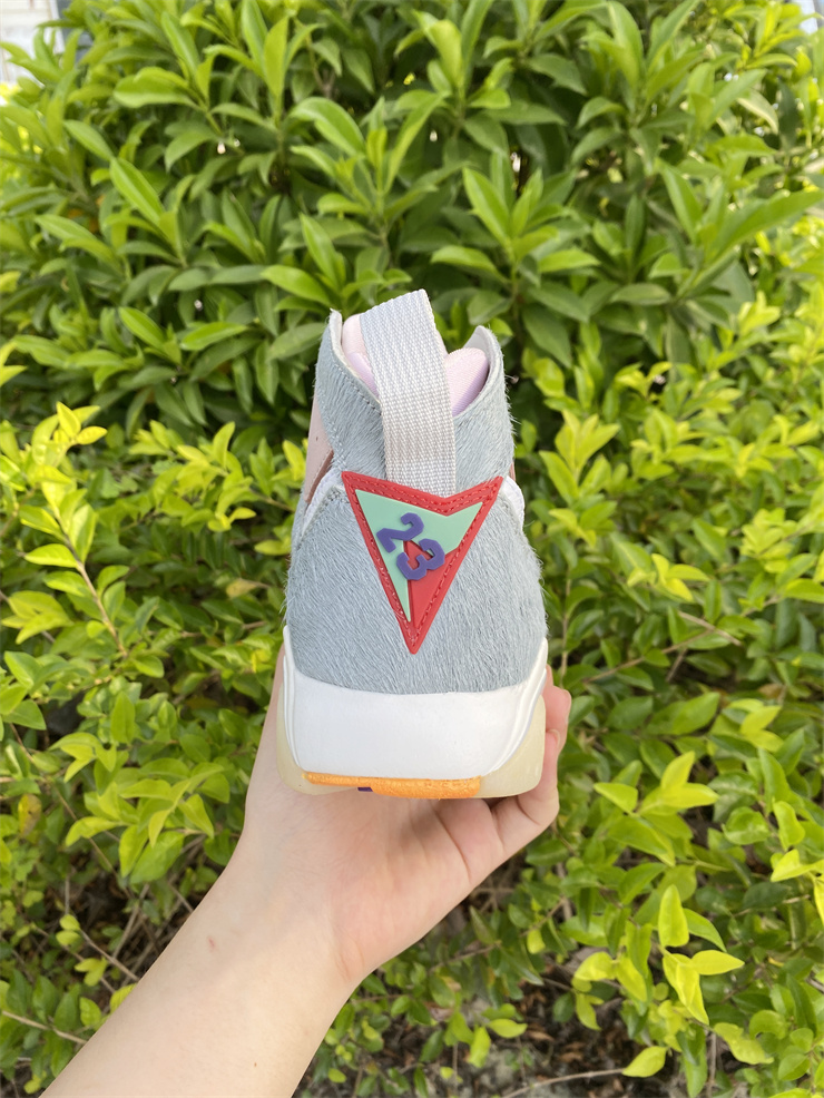 Air Jordan 7 ''Hare 2.0'' Bugs Bunny