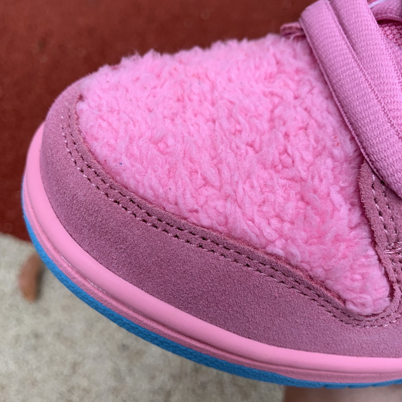 Grateful Dead x Nike SB Dunk Low “Pink Bear”