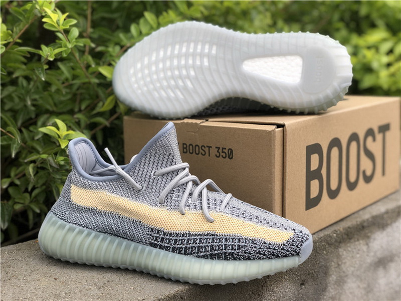 Yeezy Boost 350 V2 Ash Blue