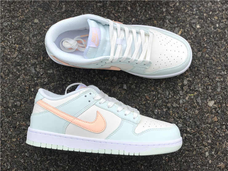 Nike SB Dunk Low Light Powder Mint Green