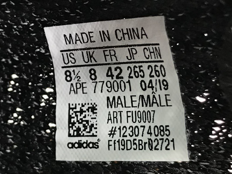 Yeezy Boost 350 V2 Static Black full-reflective