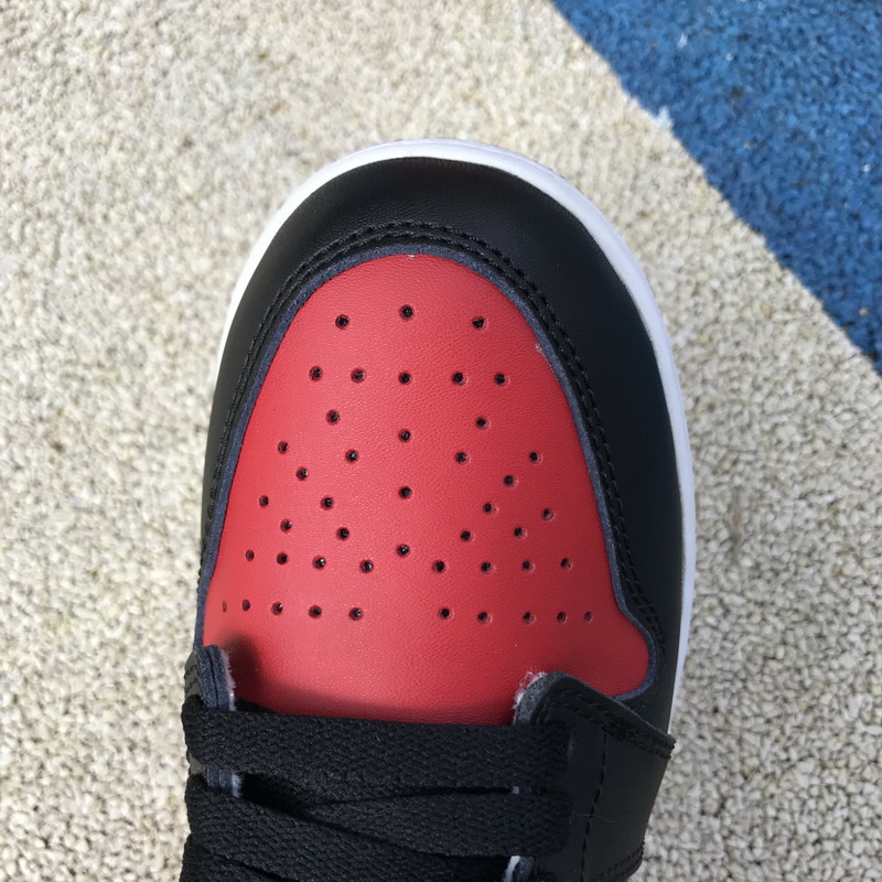 Air Jordan 1 Retro OG High “Banned”GS