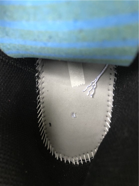 Air Jordan 1 Mid ''The day of the dead''