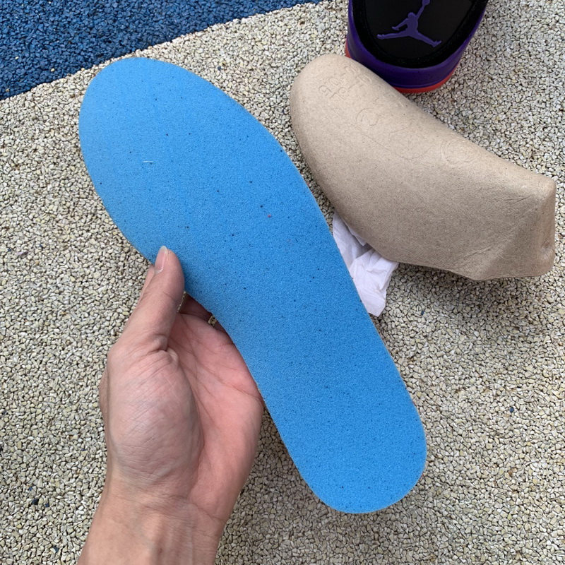 Air Jordan 4 NRG Raptors