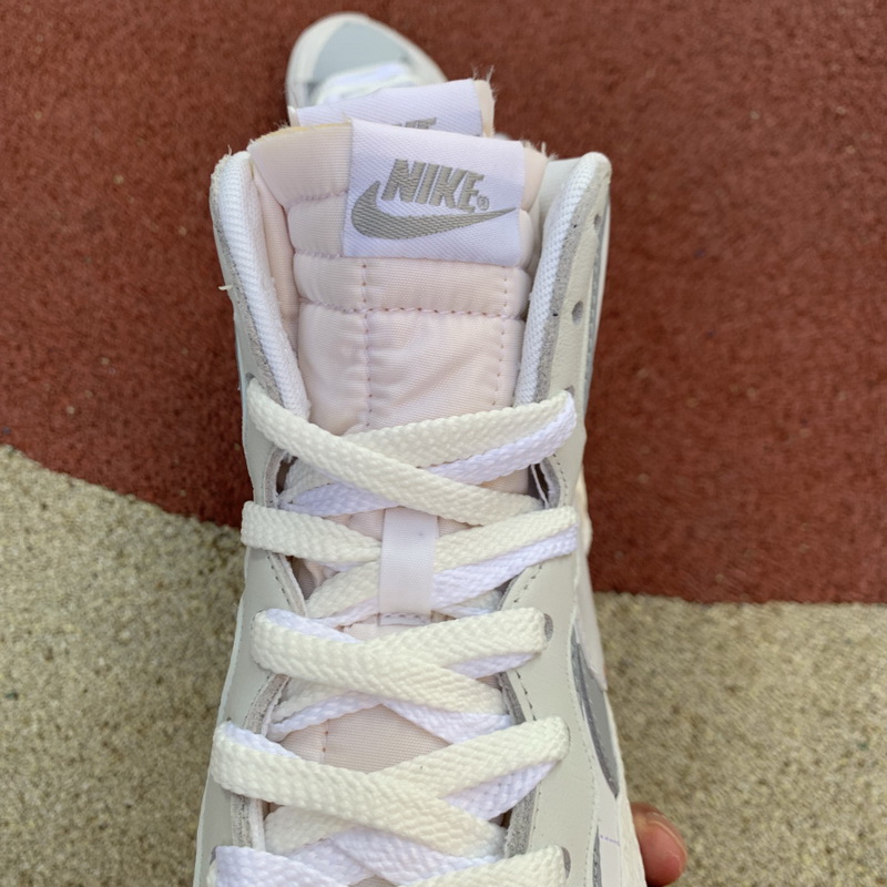 Nike Blazer Mid sacai White Grey