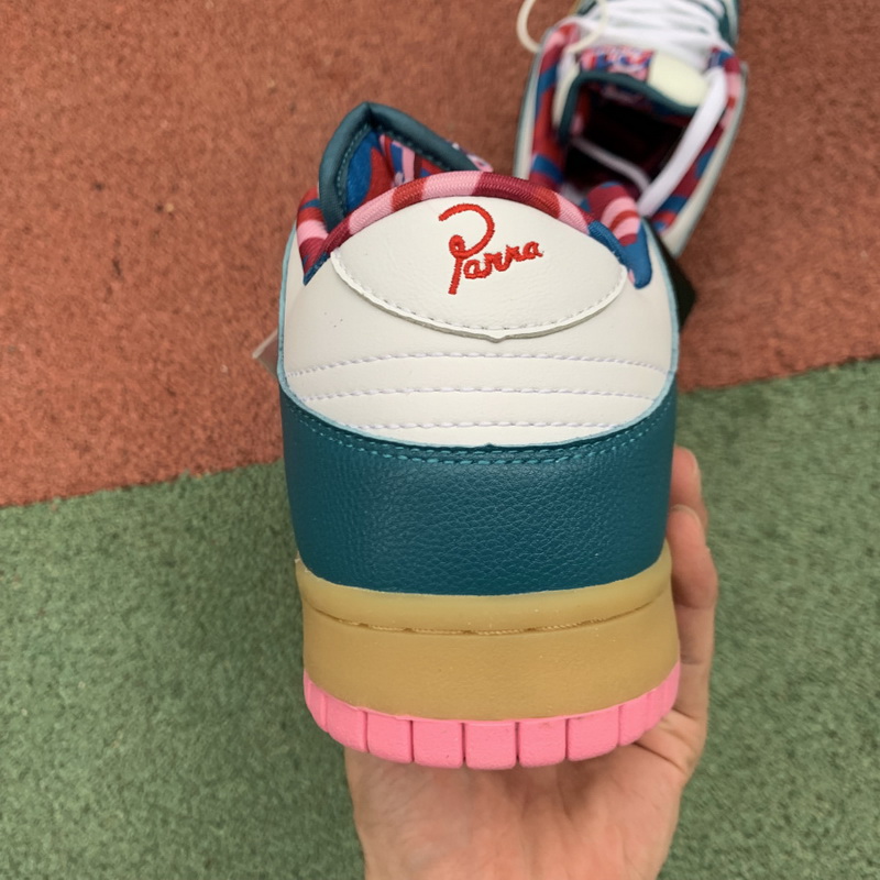 Nike SB dunk low Pro x Parra Dark Green