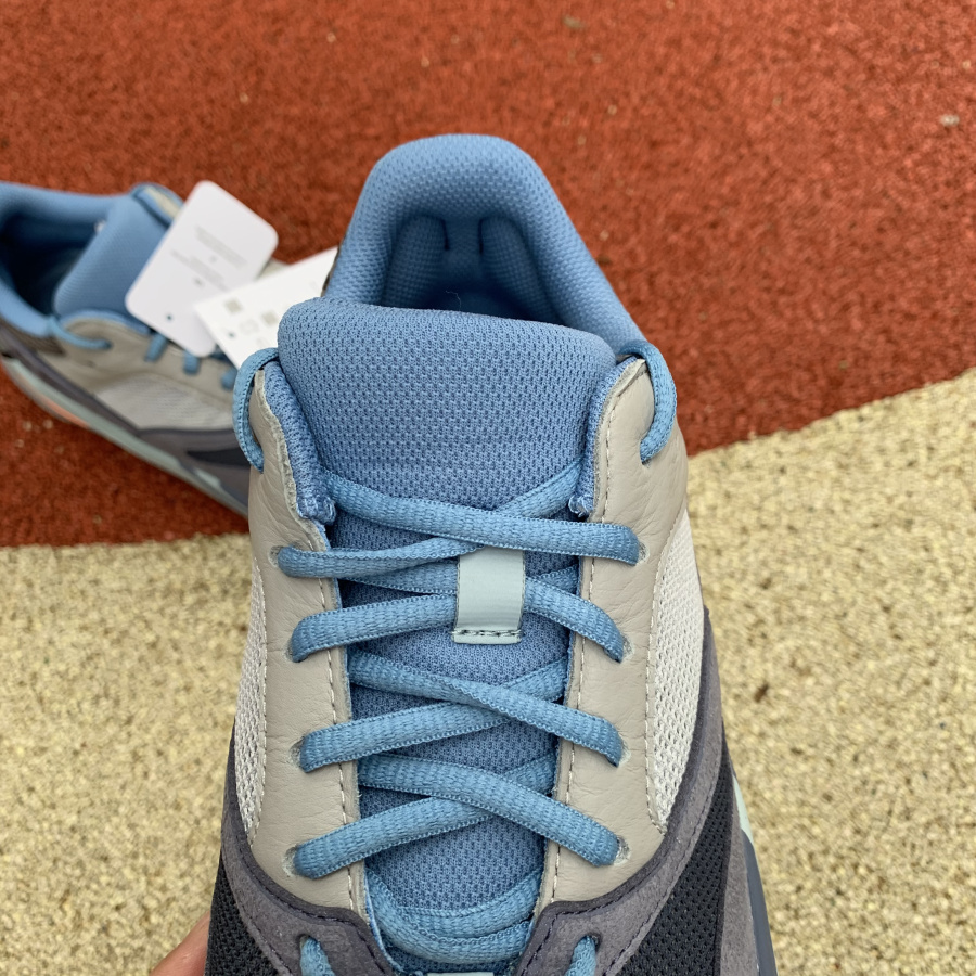 Yeezy 700 Carbon Blue