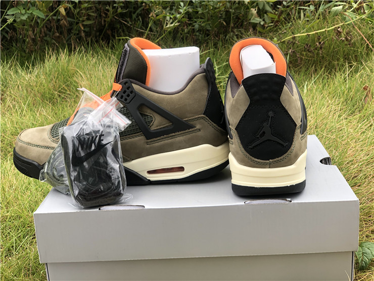 Air Jordan 4 UN UNFTD