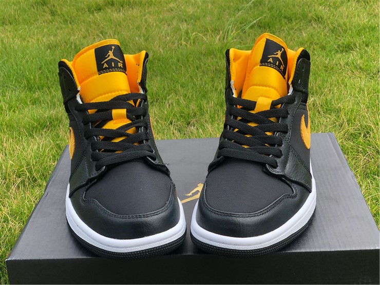 Air Jordan 1 Mid Black Yellow