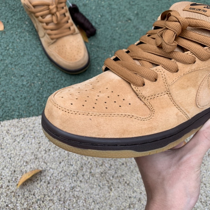 Nike SB Dunk Low Wheat (2020)