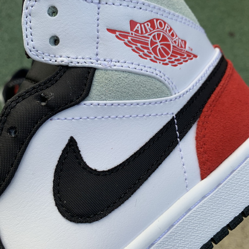 Jordan 1 Mid SE Union Black Toe