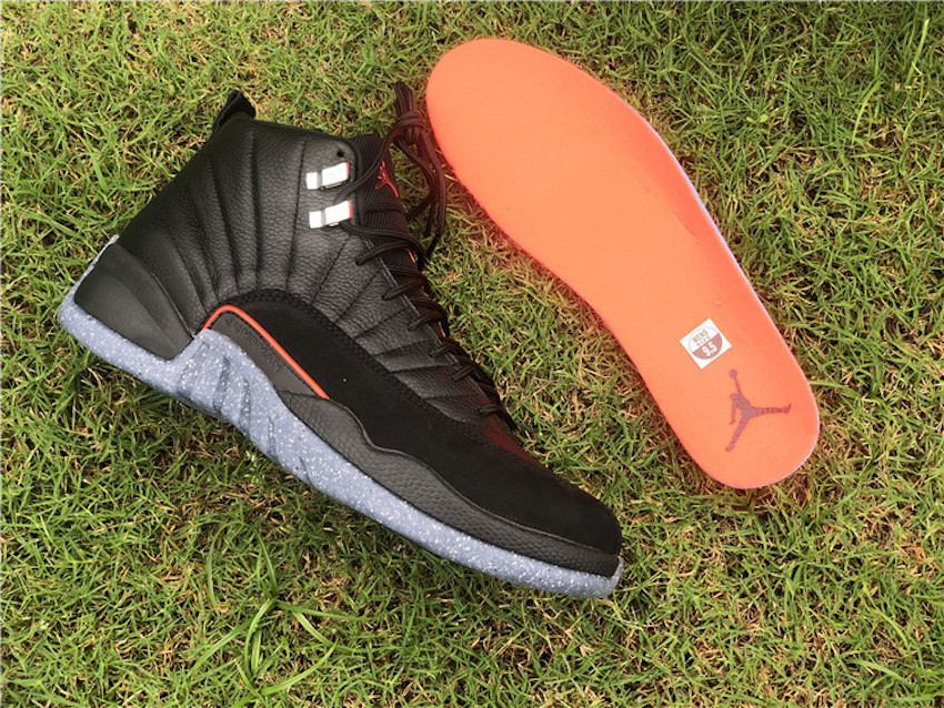 Air Jordan 12 Utility