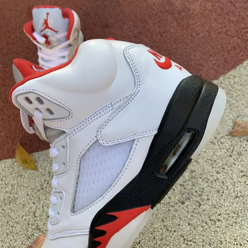 Air Jordan 5 “Fire Red”