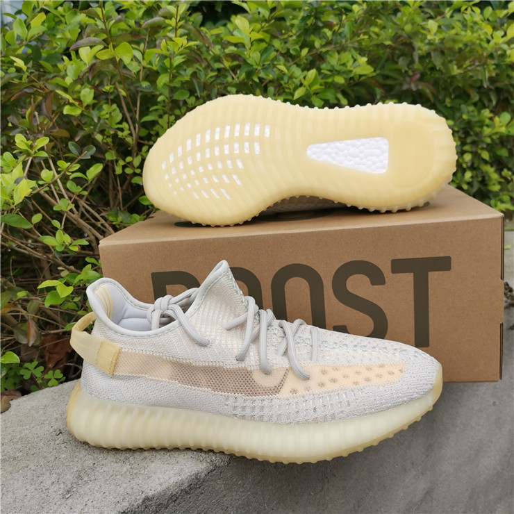 Yeezy Boost 350 Boost V2 Chameleon