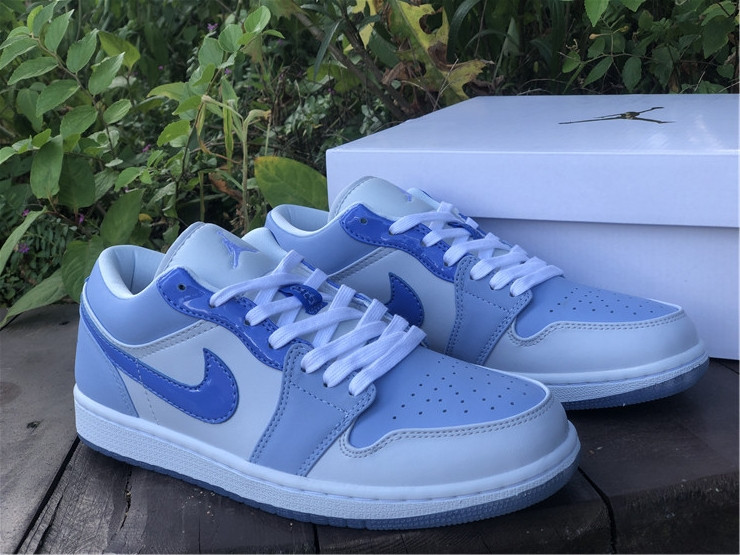 Air Jordan 1 Low The Mighty Swooshers